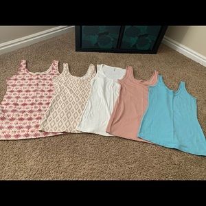 Scoop neck tanks